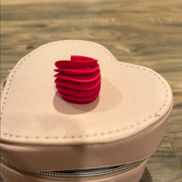 Bold Red Ring - Picture 2 of 4